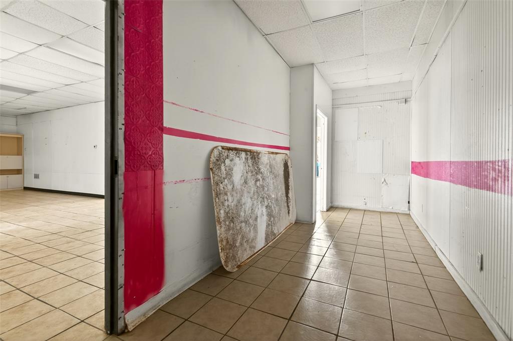 815 E Moore Avenue Property Photo 12