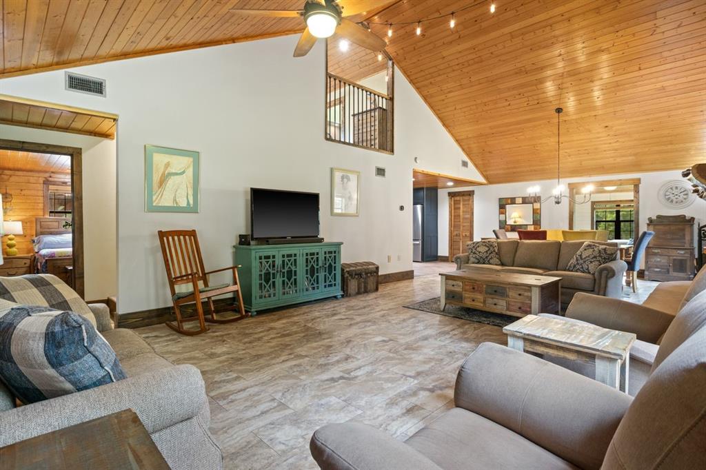 579 Fm 2882 Property Photo 6