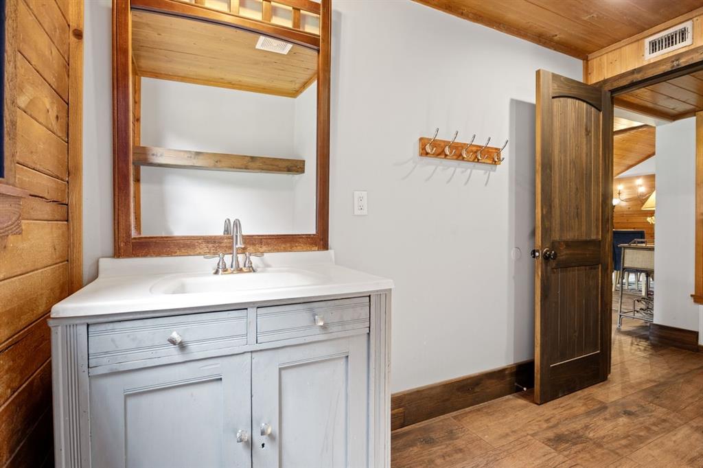 579 Fm 2882 Property Photo 17