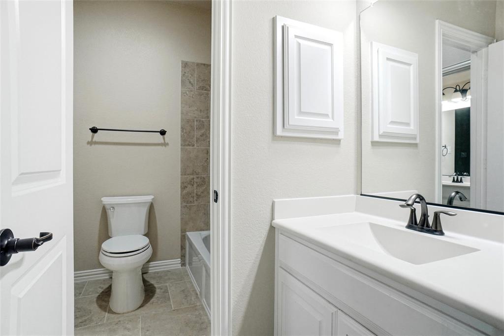 2832 Earl Drive Property Photo 33