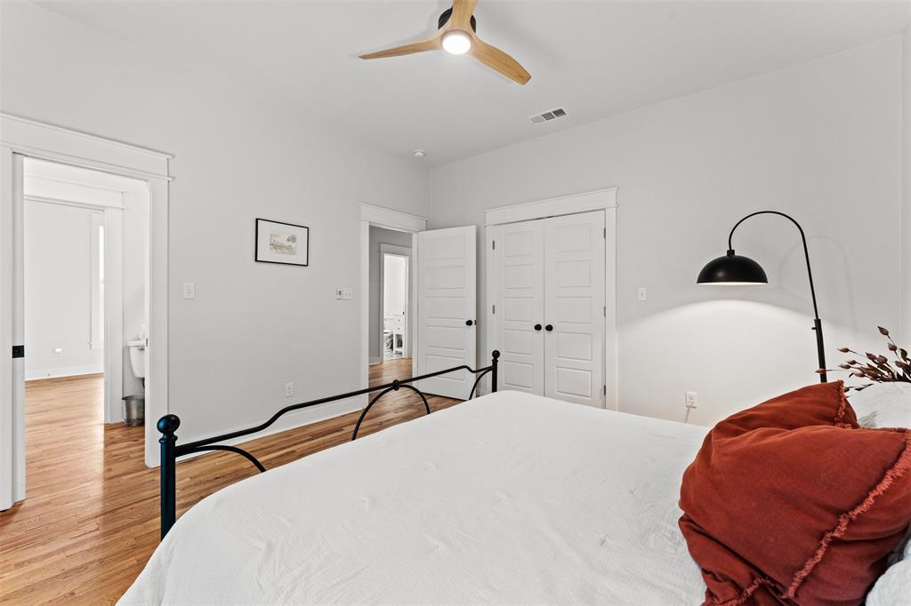 1012 Burnett Avenue Property Photo 16