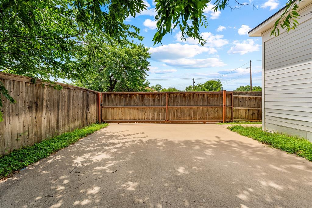 1012 Burnett Avenue Property Photo 29