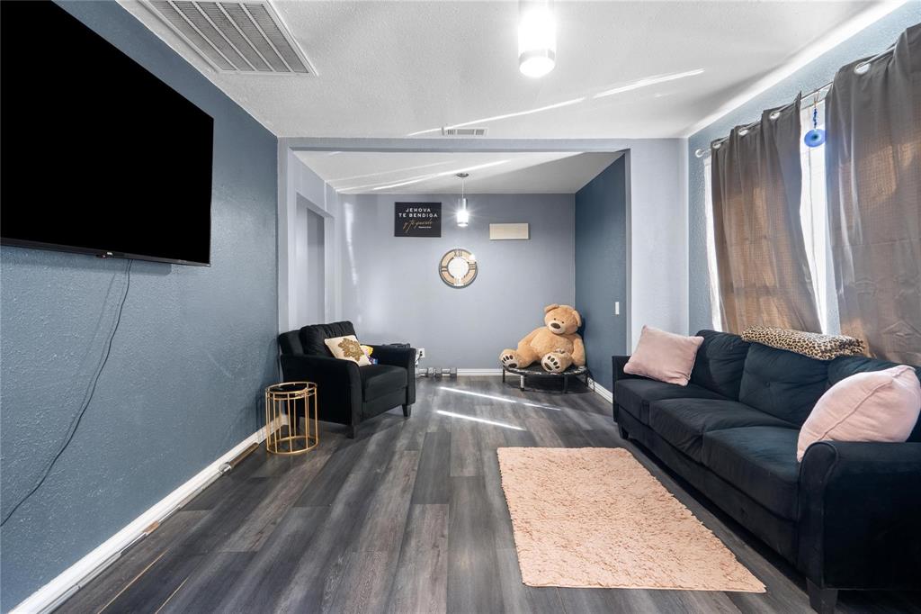 4115 S Peachtree Road Property Photo 6