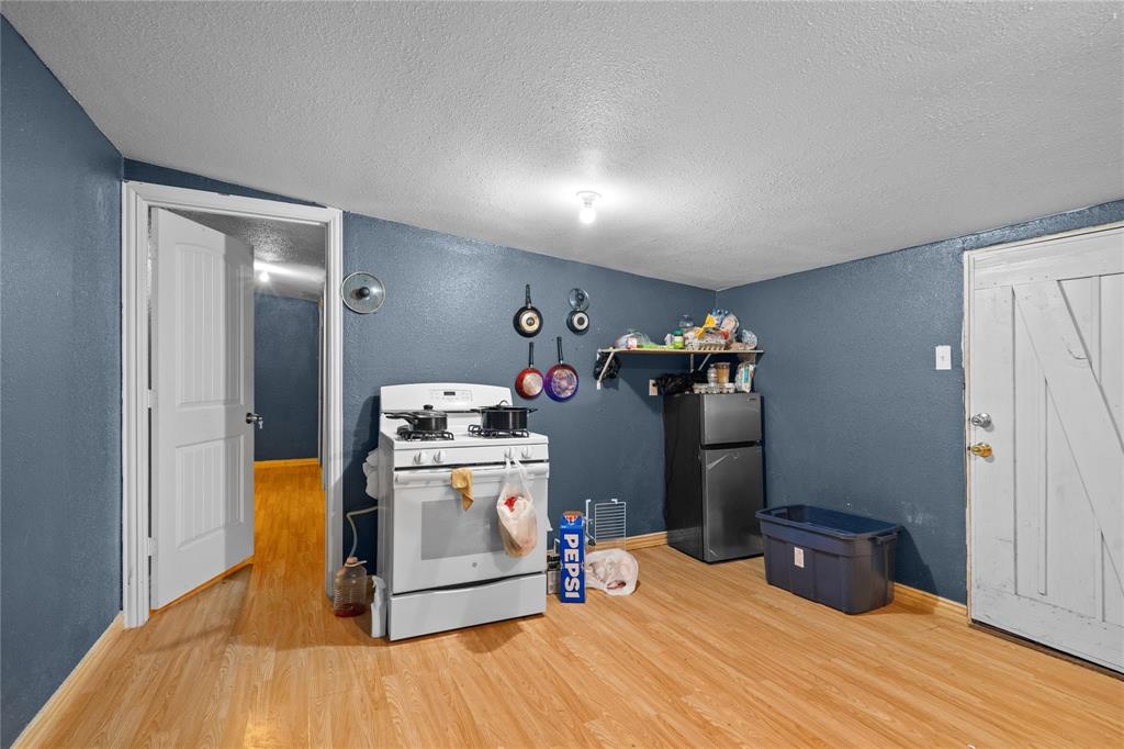 4115 S Peachtree Road Property Photo 18