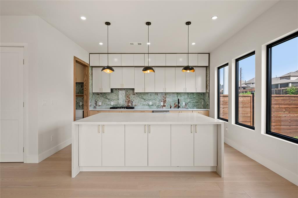 3447 Umyousef Court Property Photo 3