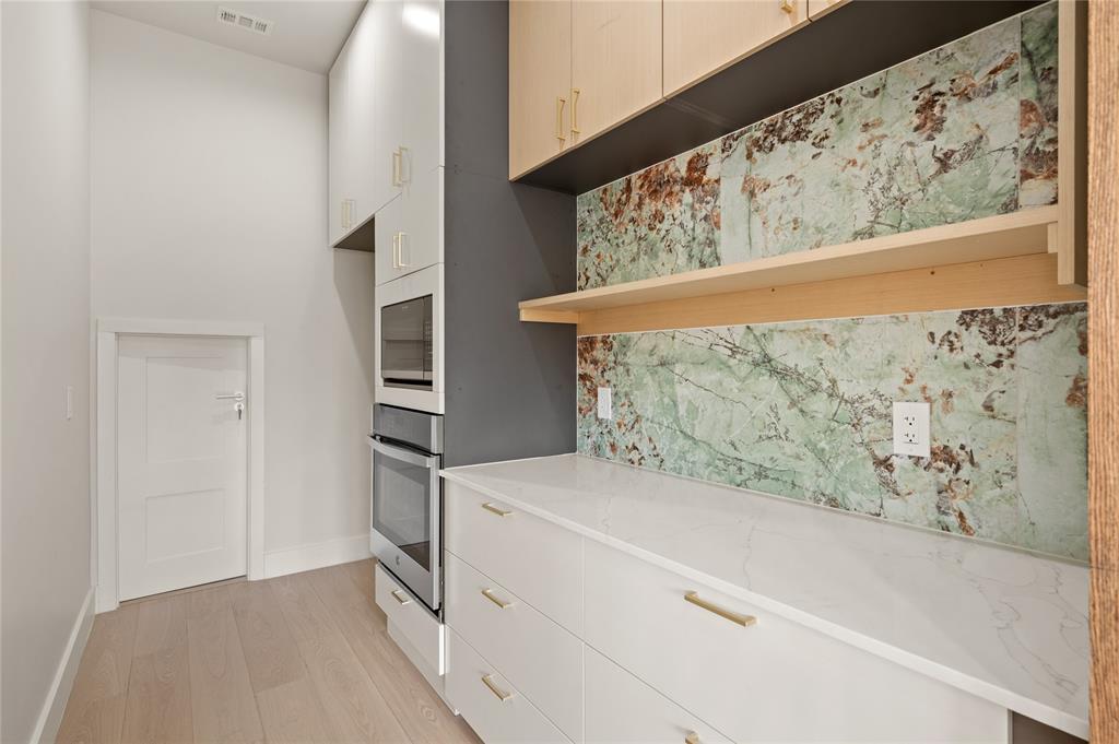 3447 Umyousef Court Property Photo 20