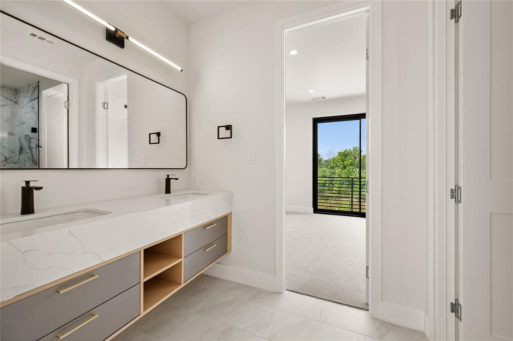 3447 Umyousef Court Property Photo 32