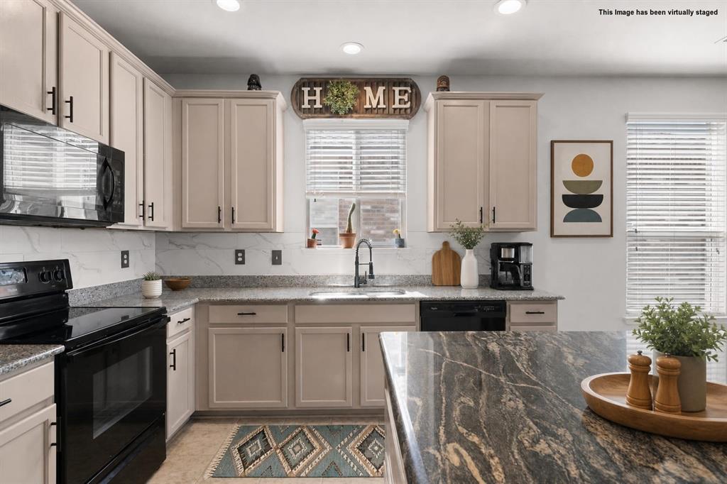 8213 Wildwest Drive Property Photo 1