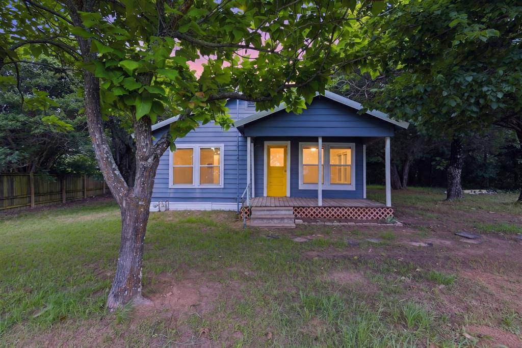 1821 N State Highway 19 Property Photo 1