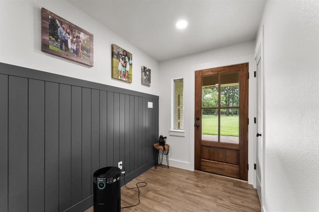 380 Farr Altom Road Property Photo 3