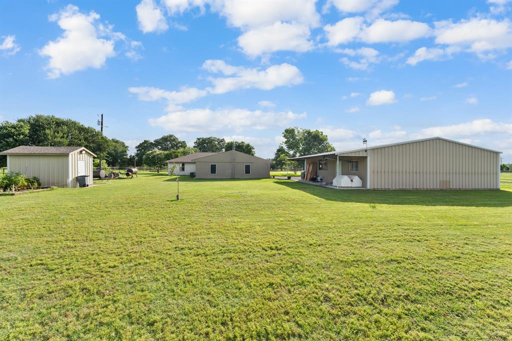 380 Farr Altom Road Property Photo 11