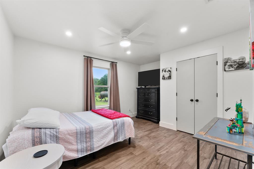 380 Farr Altom Road Property Photo 12
