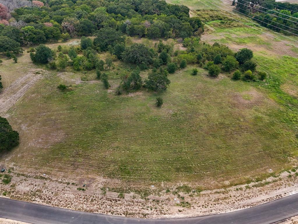 610 Waters Edge Way Property Photo 7
