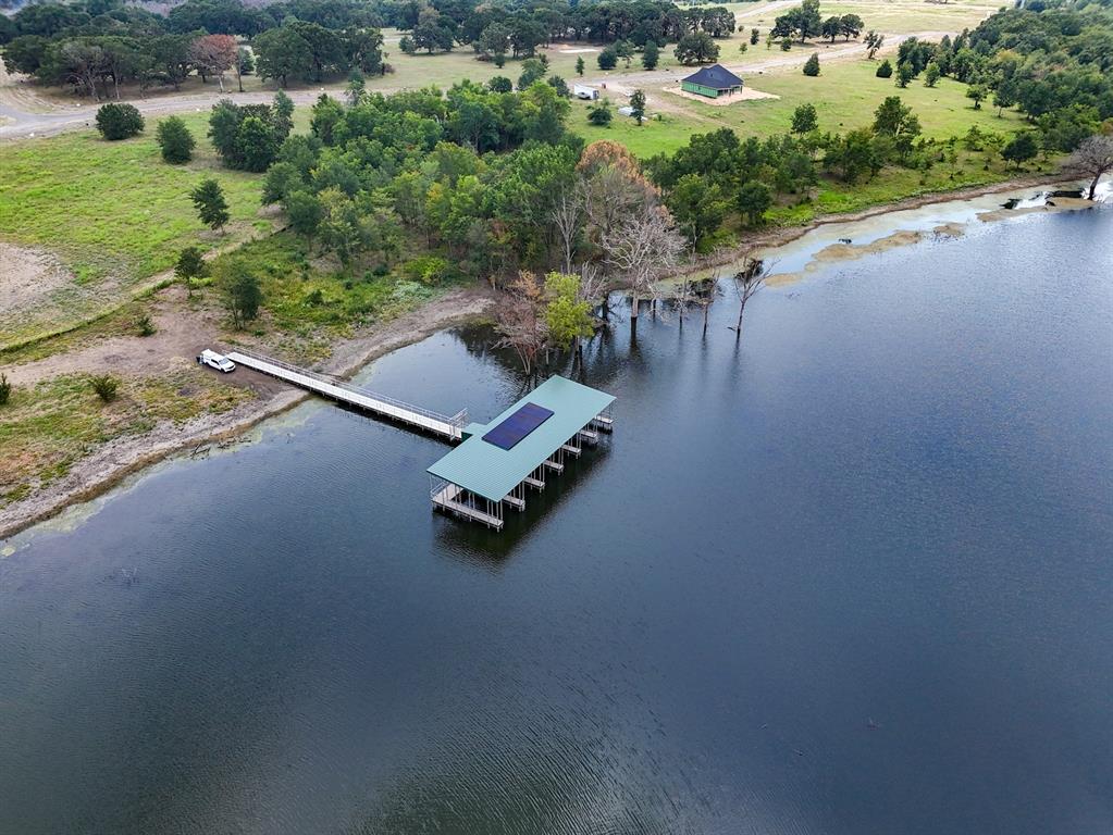 610 Waters Edge Way Property Photo 8