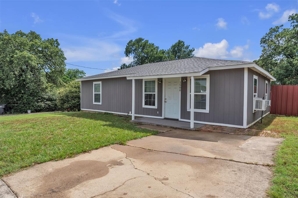 1500 Langston Street Property Photo 3