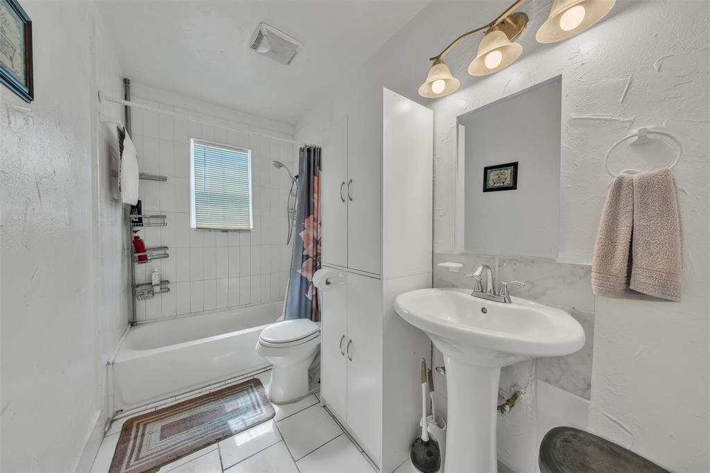 1500 Langston Street Property Photo 7