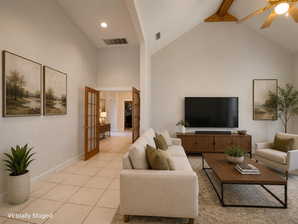 137 Oakview Road Property Photo 6