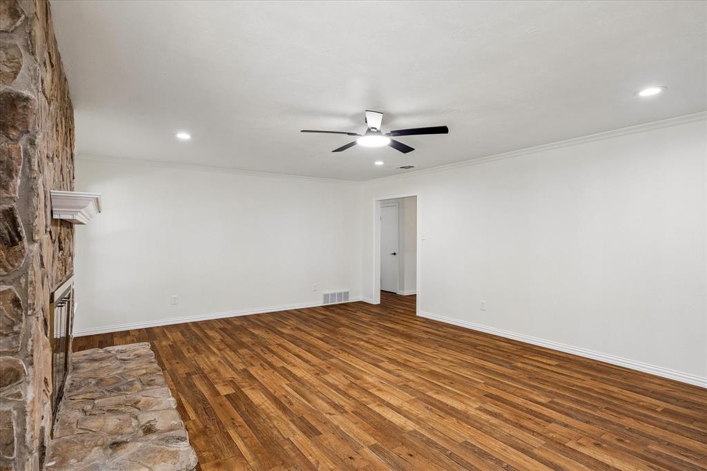 4113 Ridglea Country Club Drive Property Photo 16