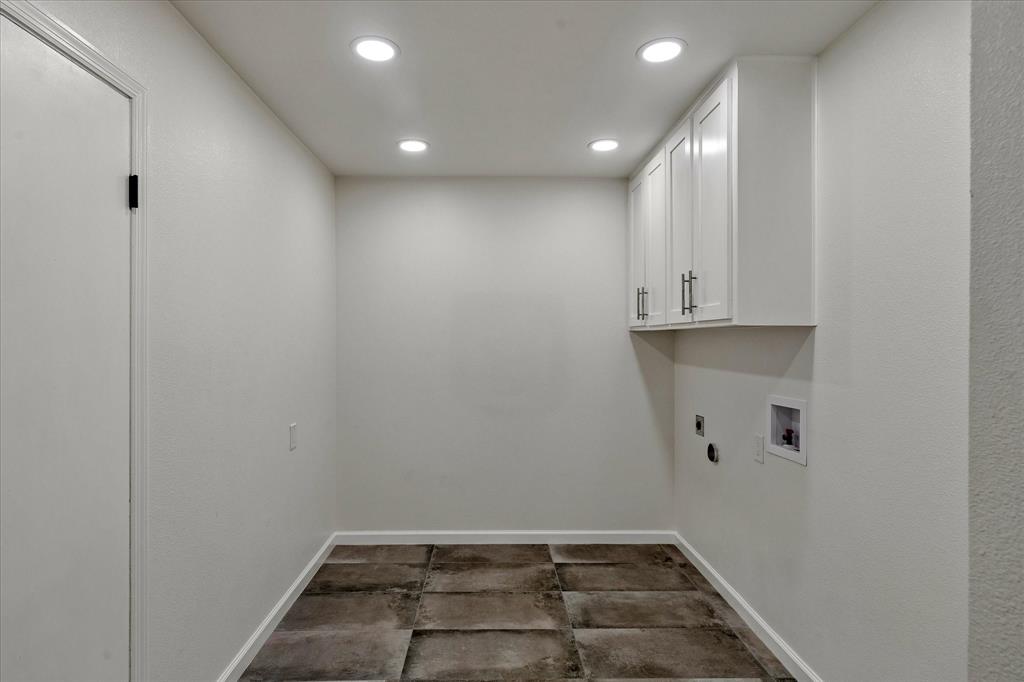 4113 Ridglea Country Club Drive Property Photo 19