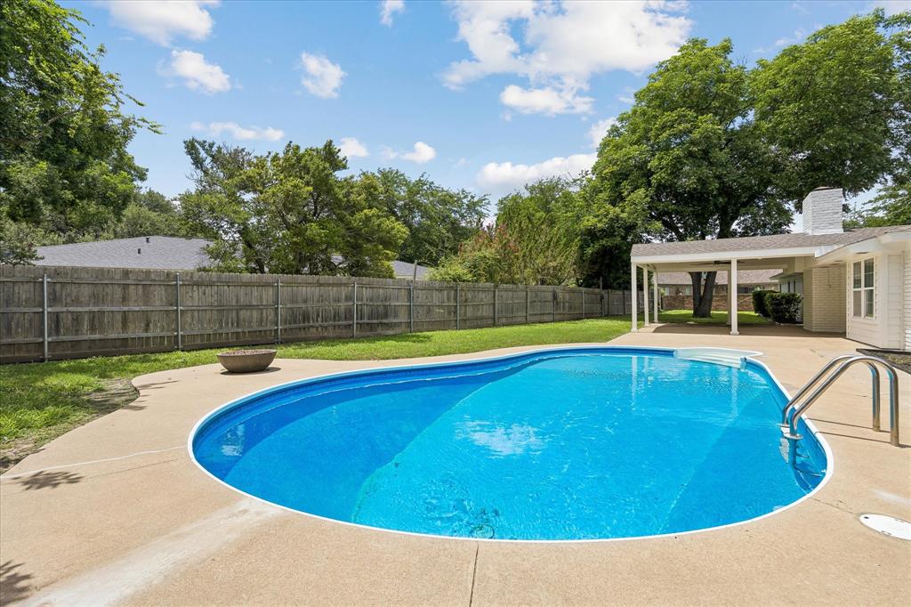 4113 Ridglea Country Club Drive Property Photo 35