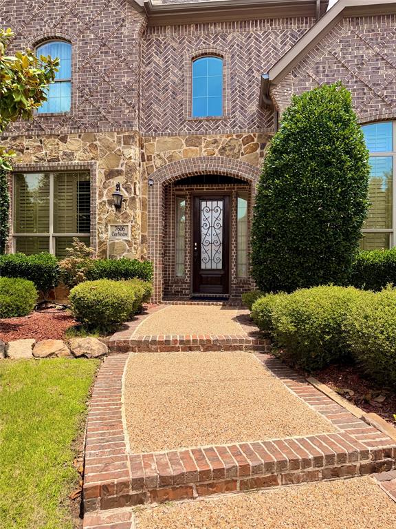 7606 Clearmeadow Lane Property Photo 2