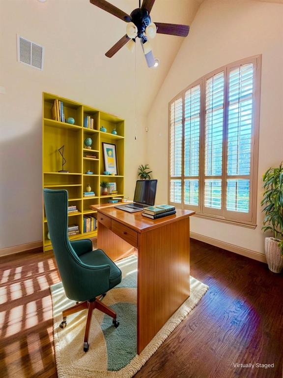 7606 Clearmeadow Lane Property Photo 14