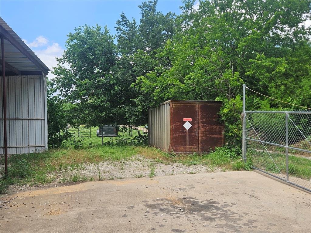 103 N 3rd Avenue Property Photo 10