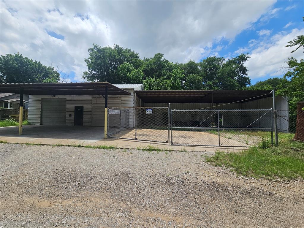 103 N 3rd Avenue Property Photo 14