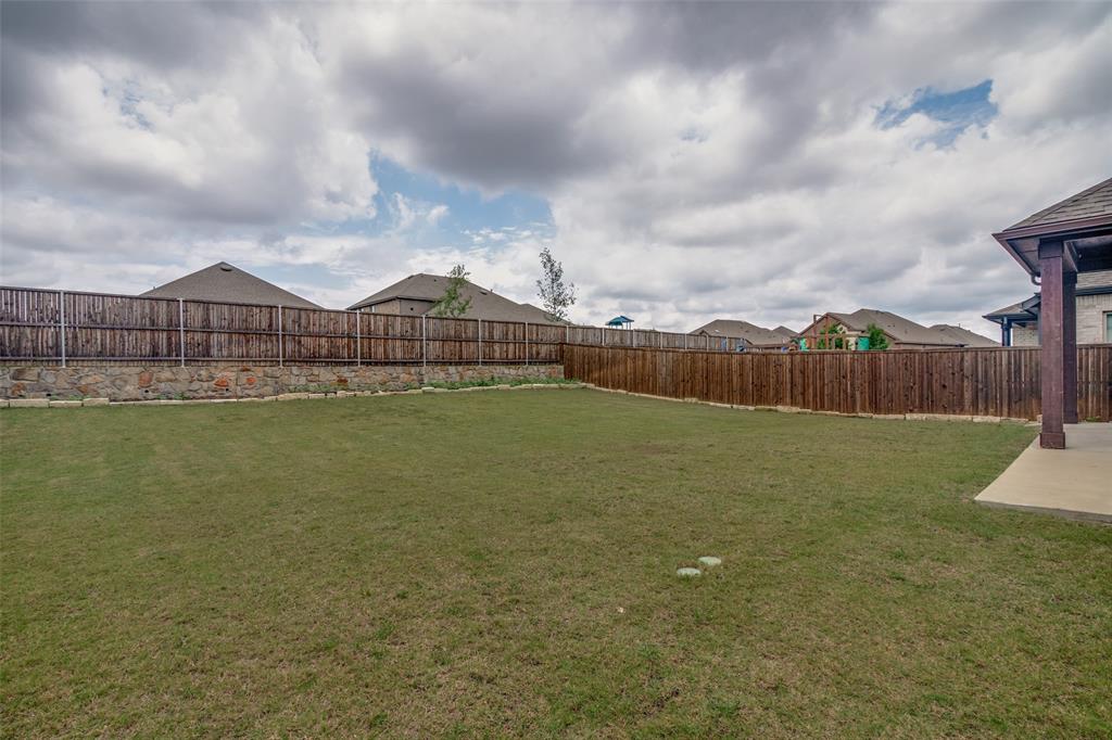 408 Patterson Court Property Photo 23