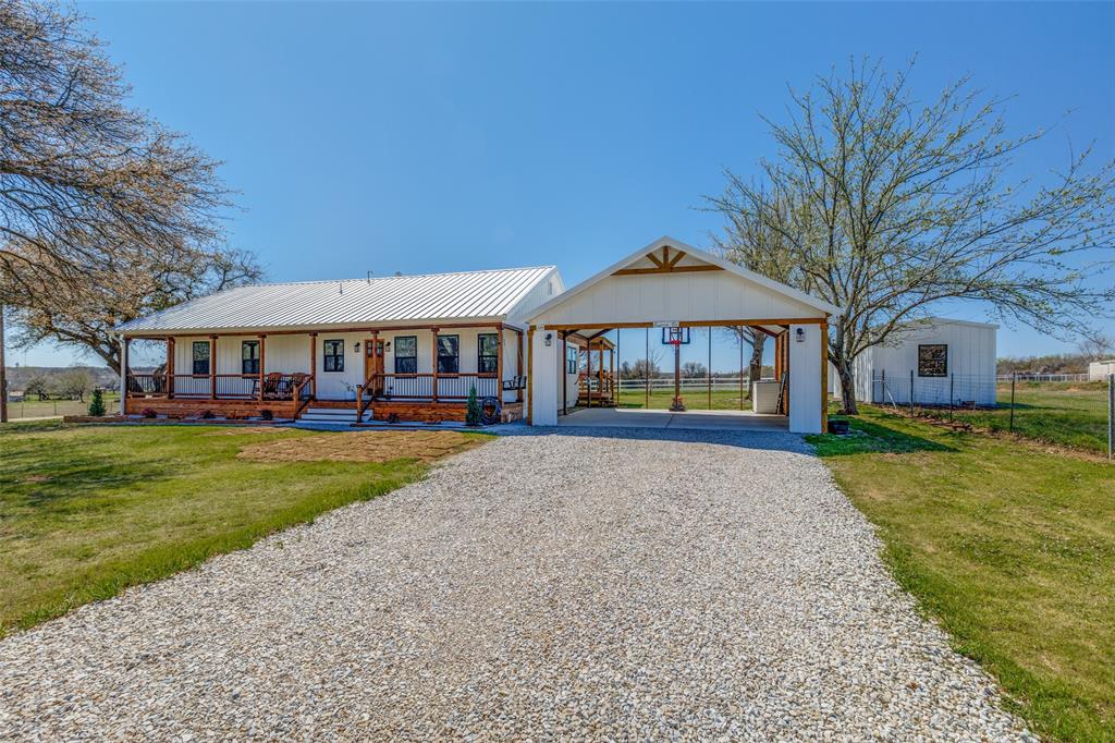 320 English Court