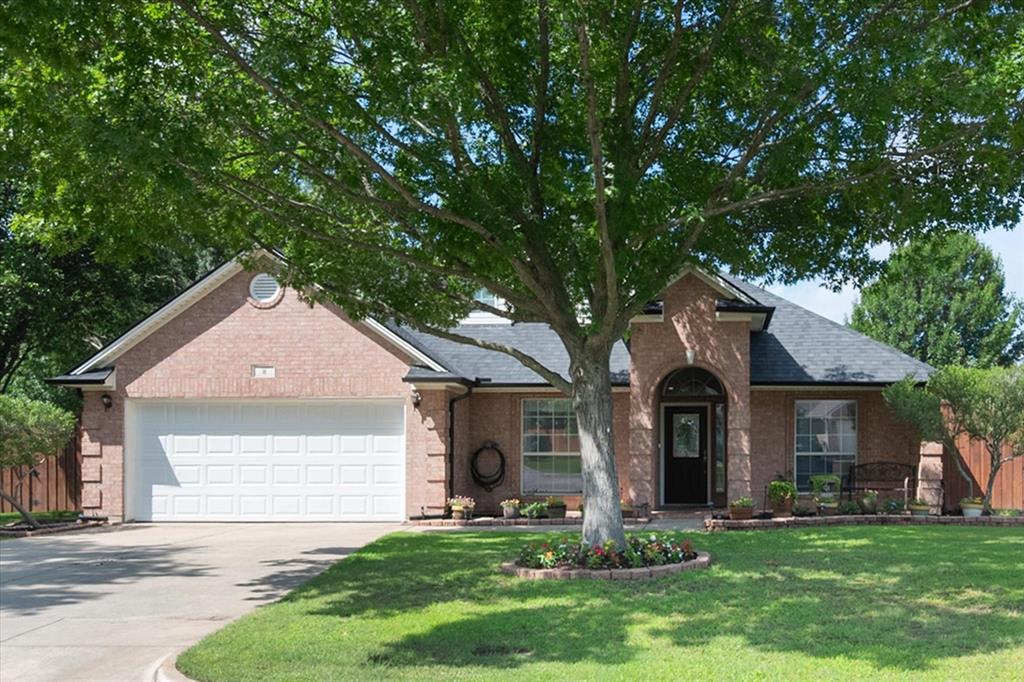 8 Losana Court Property Photo 1