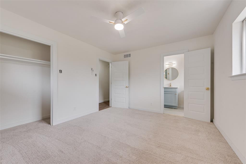 1211 Robin Glen Drive Property Photo 17