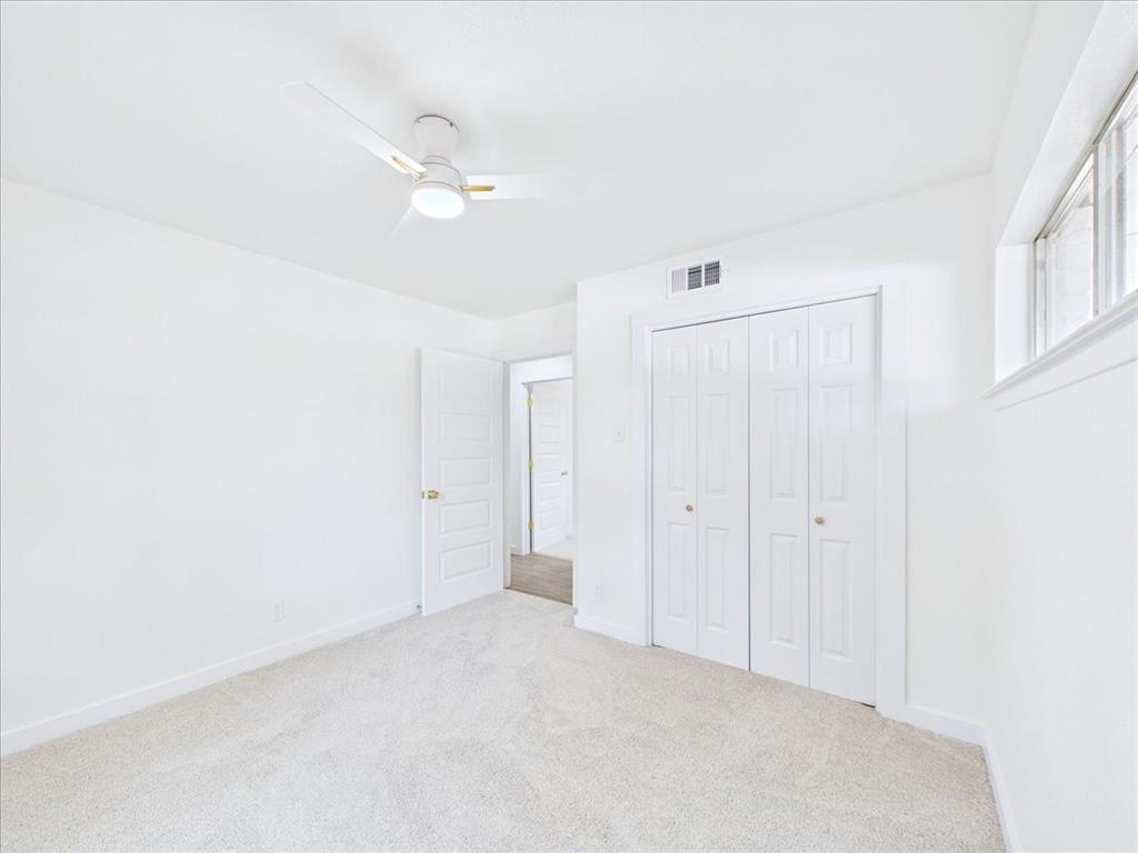 1211 Robin Glen Drive Property Photo 22