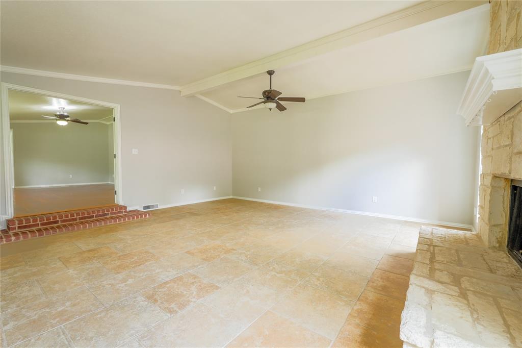2708 Cedar Point Drive Property Photo 10
