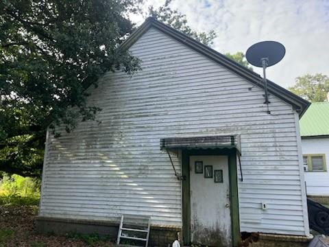 208 Cedar Street Property Photo 3