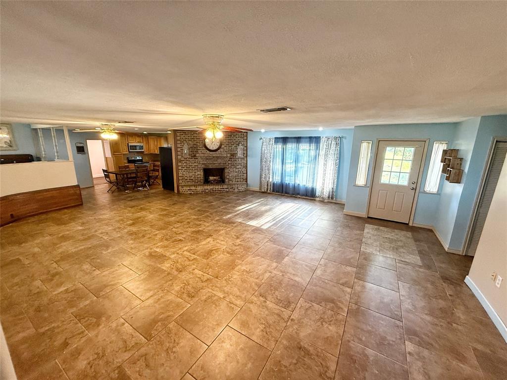 6555 Tx 154 Property Photo 9