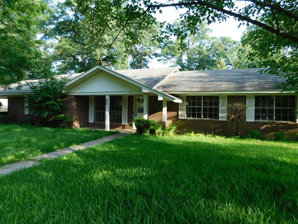 45 Broadmoor Drive Property Photo 1