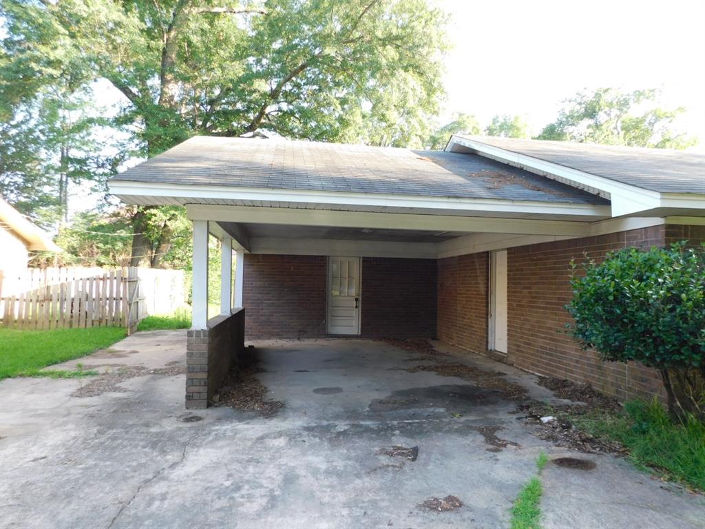45 Broadmoor Drive Property Photo 3