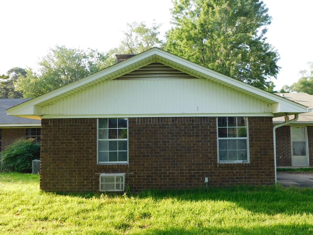 45 Broadmoor Drive Property Photo 5