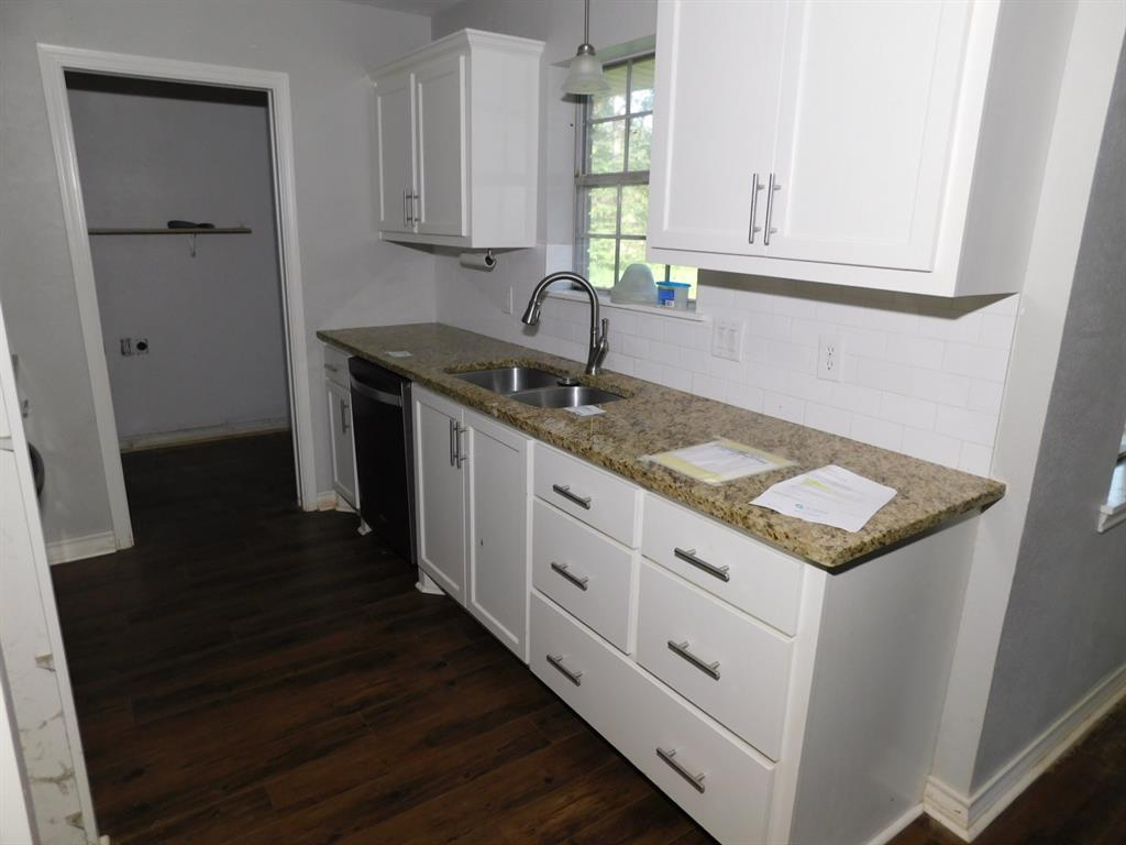 45 Broadmoor Drive Property Photo 7