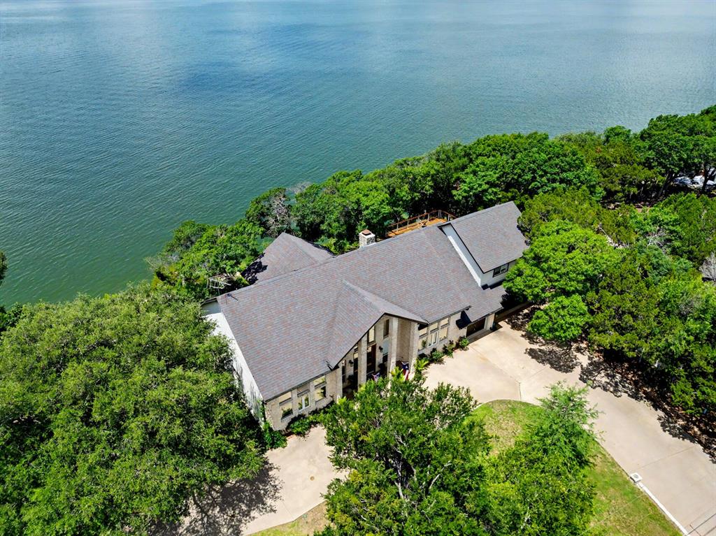 131 Live Oak Drive Property Photo 1
