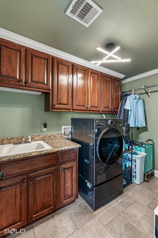 2220 Forest Hills Boulevard Property Photo 40
