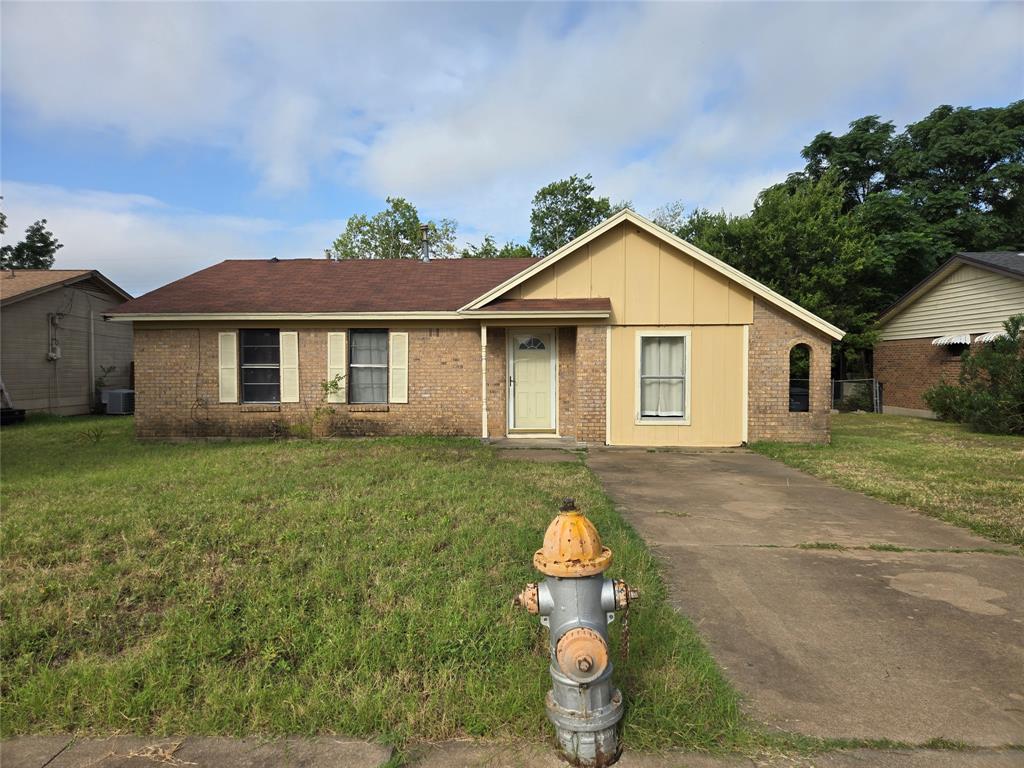 1601 Mcanear Street Property Photo 1