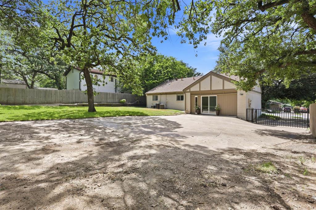 240 Timberlake Drive Property Photo 33