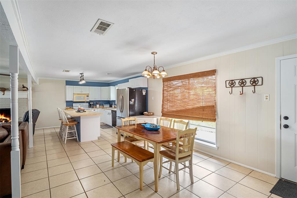 1725 Oak Shore Drive Property Photo 7
