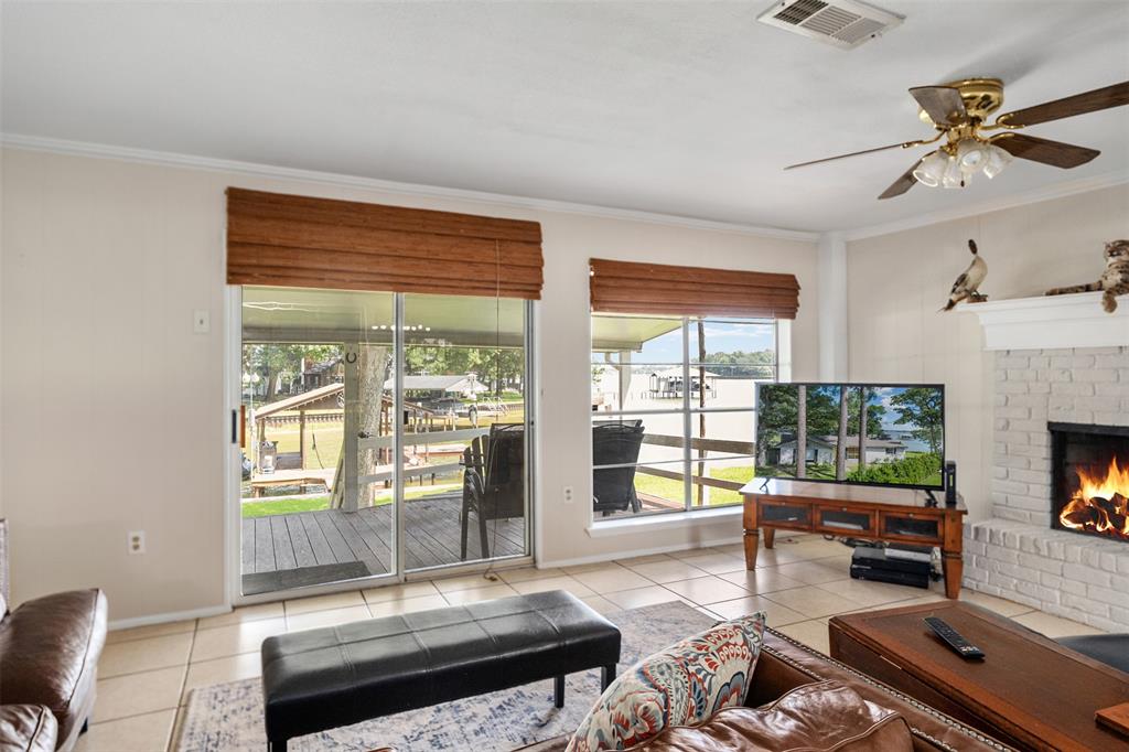 1725 Oak Shore Drive Property Photo 16