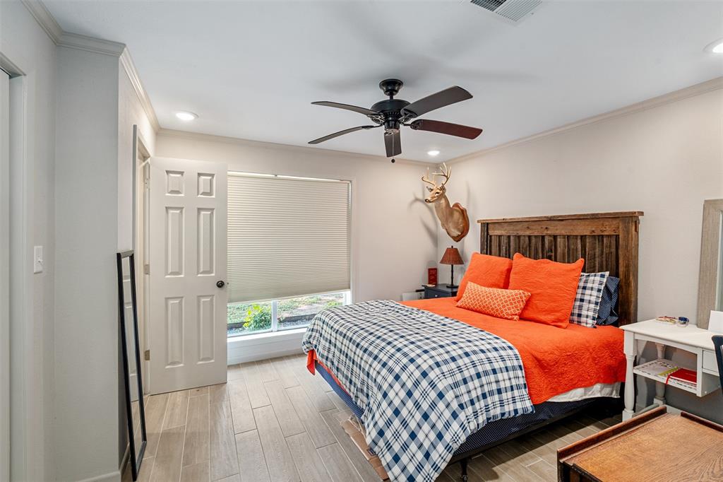 1725 Oak Shore Drive Property Photo 18