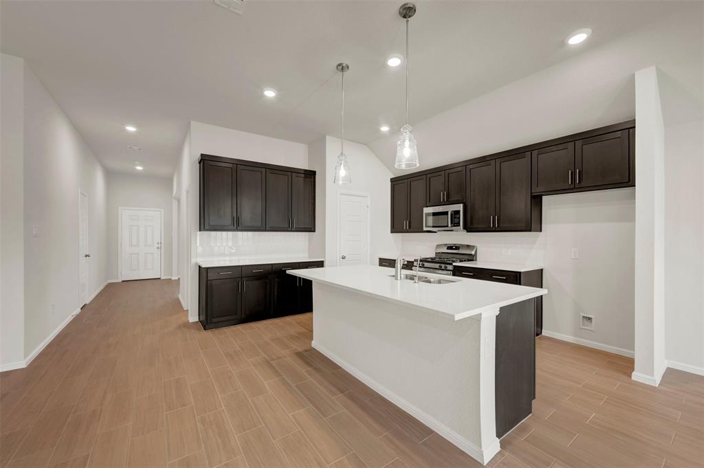 160 Hudson Lane Property Photo 11