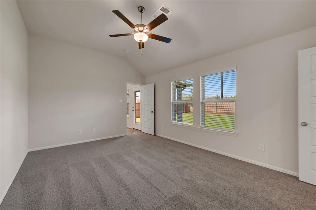 160 Hudson Lane Property Photo 14