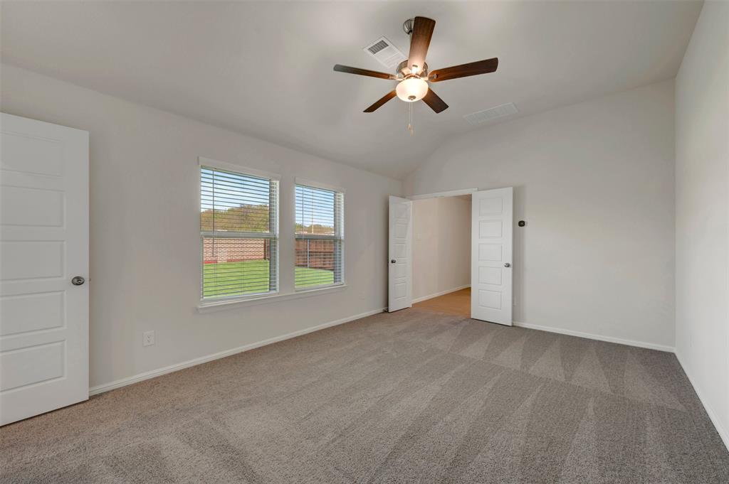 160 Hudson Lane Property Photo 15